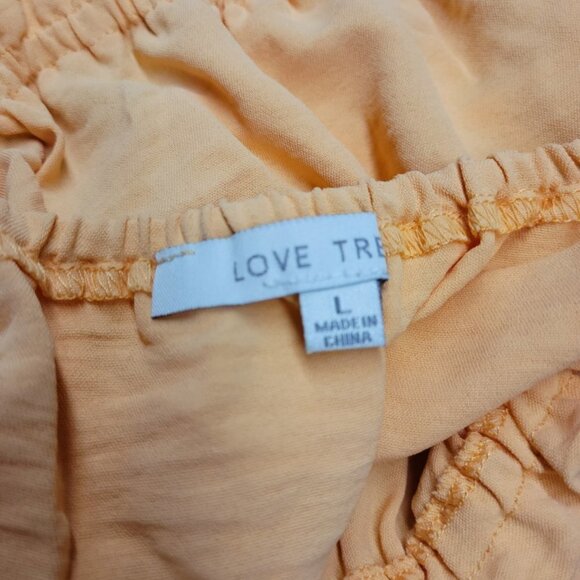 Love Tree  Crop Top - Picture 5 of 6